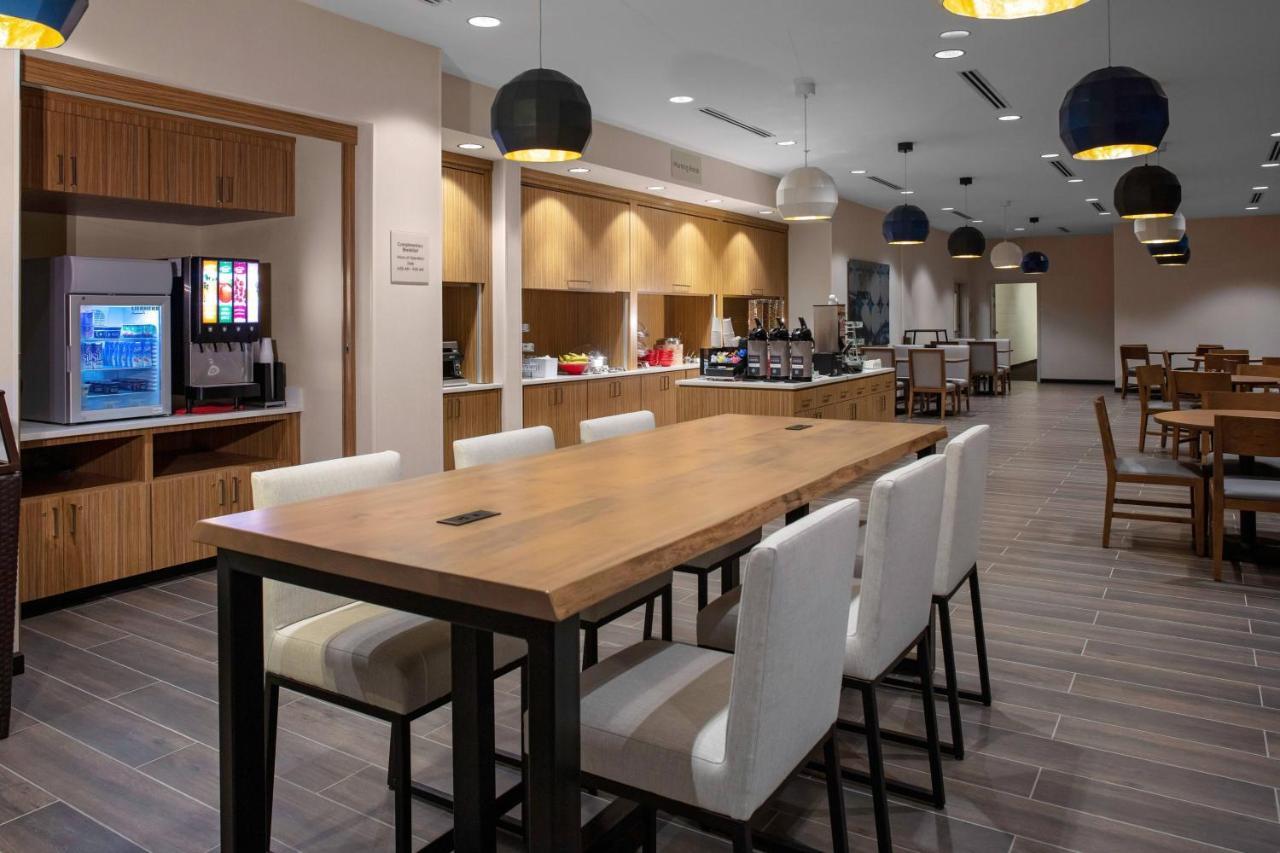 Towneplace Suites By Marriott Orlando Airport Exterior foto