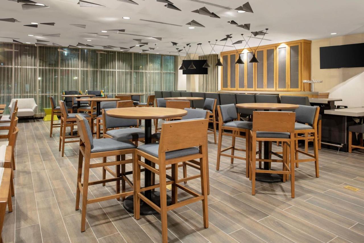 Towneplace Suites By Marriott Orlando Airport Exterior foto
